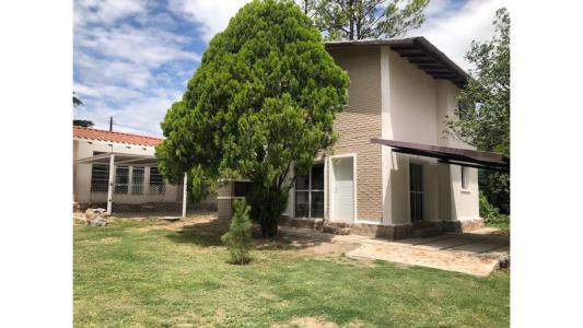 Alquiler casa 2 dormitorios en Housing Mendiolaza, 100 mt2, 2 habitaciones