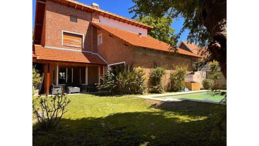 Casa en alquiler anual barrio Las Carreras San Isidro , 260 mt2, 4 habitaciones