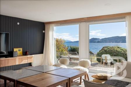 Alquiler Casa en Bariloche con Costa de Lago Nahuel Huapi. 8 PAX. Km10., 4 habitaciones