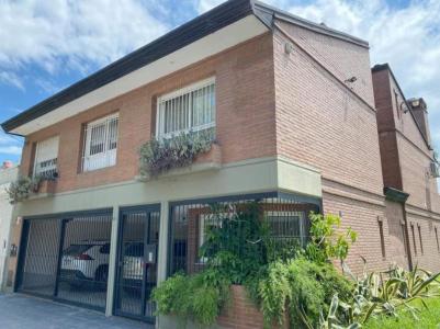 Casa venta 5 dormitorios, Barrio Norte, Tucuman, 5 habitaciones