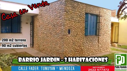 Terreno y Vivienda en Tunuyán Mendoza, 200 mt2, 3 habitaciones