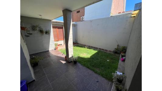Casa en venta B° Residencial Vélez Sarsfield, 164 mt2, 3 habitaciones