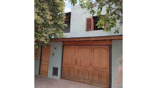 Se vende Casa c/Pileta APTO CREDITO en COLINAS DE VELEZ SAFL, 187 mt2, 3 habitaciones
