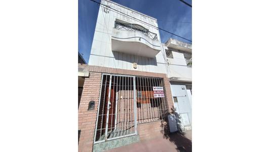 VENTA - CASA - BARRIO SAN VICENTE, 110 mt2, 2 habitaciones