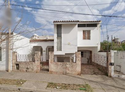 VENTA Casa Barrio Providencia, 3 dormitorios 310m2 de terreno 240 cubiertos, posobilidad en altura zona D, 310 mt2, 3 habitaciones
