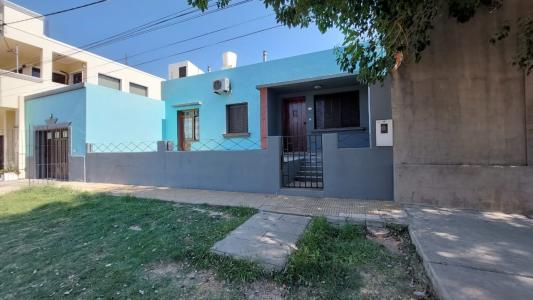 Casa en venta, España casi Sara Romero, 383 mt2, 2 habitaciones