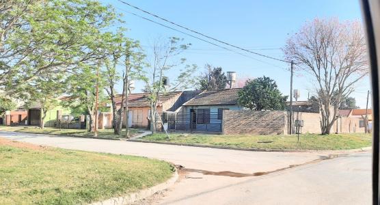 Casa en Venta,  calle Jose Hernandez , 185 mt2, 2 habitaciones