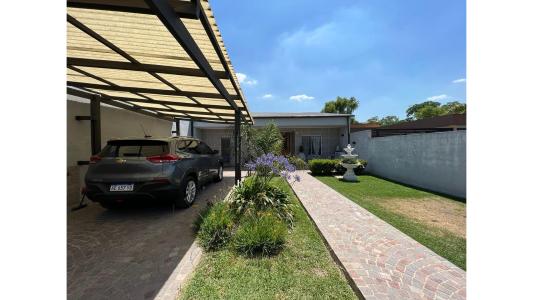 VENTA | GRAL LAS HERAS | CASA 3 AMB | U$S 165.000, 120 mt2, 2 habitaciones