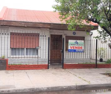 Casa en Venta son dos UFs juntas en Isidro Casanova Retasada, 130 mt2, 3 habitaciones