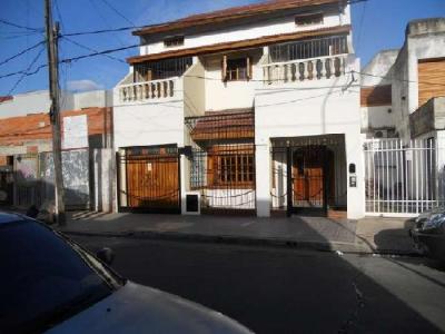 Casa en Venta en Ramos Mejía, La Matanza, Buenos Aires, 5 habitaciones