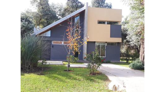 Country Club Las Praderas De Lujan, 160 mt2, 2 habitaciones