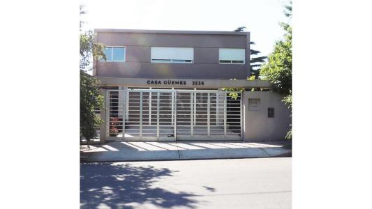 ERNE VENDE CASA EN LOS TRONCOS 5 AMBIENTES , 200 mt2, 4 habitaciones