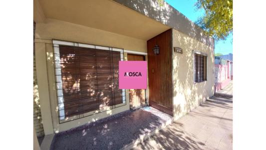 vendo oportunidad casa en Moreno centro apta credito, 60 mt2, 2 habitaciones
