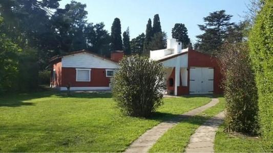 Casa en venta de 3 dormitorios c/ cochera en Moreno, 130 mt2, 3 habitaciones