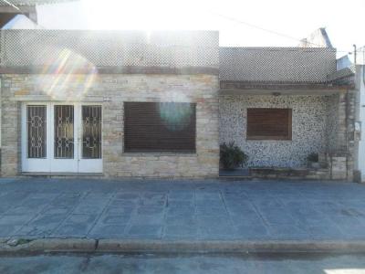 Casa en Venta en Haedo, Morón, Buenos Aires, 3 habitaciones