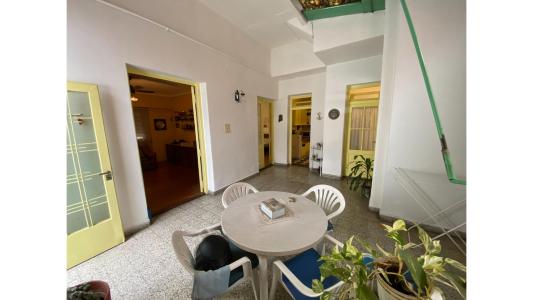 Oportunidad de casa en Parque Avellaneda, 138 mt2, 4 habitaciones
