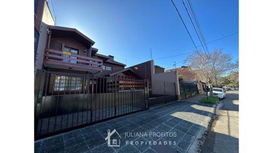Casa en venta Humberto Primo al 500 Quilmes, 434 mt2, 5 habitaciones