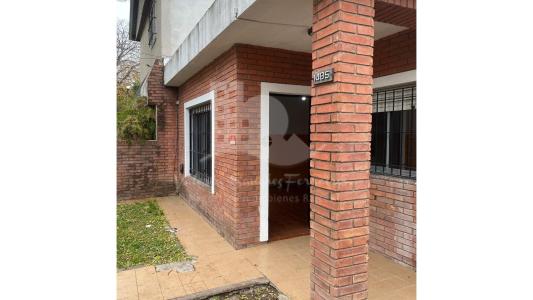 Casa a la Venta, en Quilmes oeste, 90 mt2, 2 habitaciones