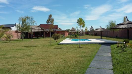 Vendo Casa Quinta en Las Paredes, 5000 mt2, 3 habitaciones