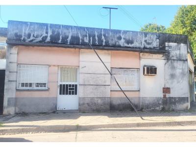 Casa + Local en venta en Barrio Ludueña, 2 habitaciones