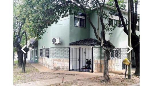 Casa en venta 3 ambientes en Vicente López. , 160 mt2, 2 habitaciones