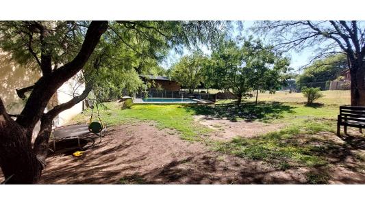 Casa en venta 3 Dormitorios  B° Villa Allende Golf, 167 mt2, 3 habitaciones