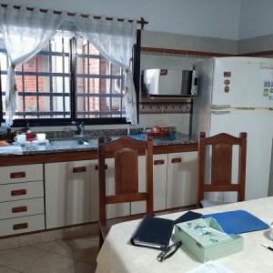 Venta de Chalet 3 Ambientes En Ituzaingo, 300 mt2, 2 habitaciones