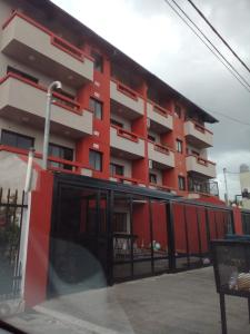 Departamento interno de 2 ambientes con vestidor, Jujuy al 900 Villa Luzuriaga., 40 mt2, 1 habitaciones