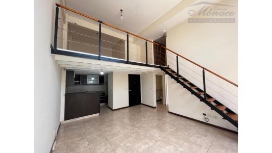 Amplio 3 amb con playroom/escritorio y balcon, 100 mt2, 2 habitaciones