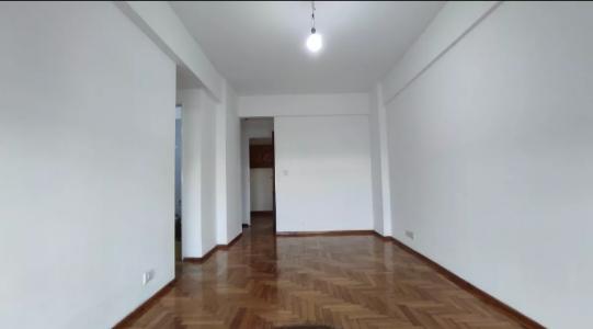 Se vende un departamento de 2 ambiente con balcon, 45 mt2, 1 habitaciones