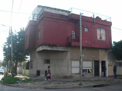 PROPIEDAD MULTIFAMILIAR DE CUATRO DEPARTAMENTO, 7 habitaciones