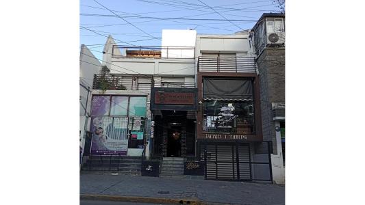 Venta Edificio comercial, 2 locales, cancha pádel, departame, 286 mt2