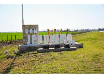 Terrenos  385m2- Todos Los Servicios -San Jerónimo Sud
