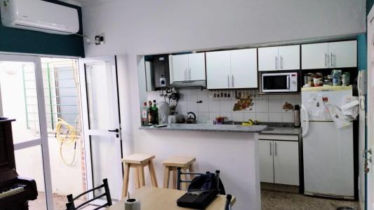 Venta PH de 2 ambientes con patio en Wilde APTO CREDITO, 39 mt2, 1 habitaciones