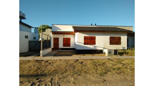 Venta casa en PH. Costa Azul, 68 mt2, 3 habitaciones