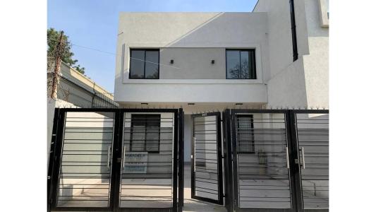 PH en venta de 2 dormitorios en Ituzaingó Sur, 60 mt2, 2 habitaciones