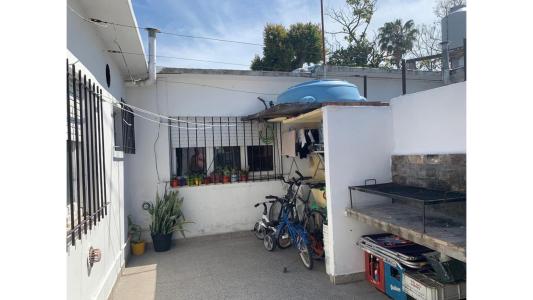 Departamento tipo PH con patio en venta en La Plata 530 y 9 , 36 mt2, 1 habitaciones