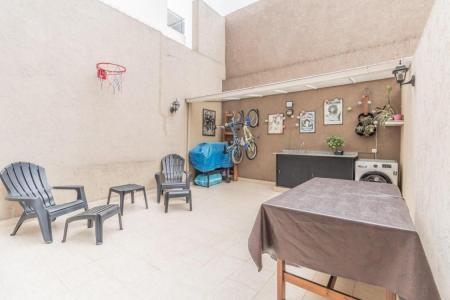 Departamento · Venta · 2 Ambientes · Patio · Balcon Terraza · Baulera, 73 mt2, 1 habitaciones