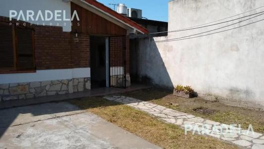 PH en venta - Ituzaingó Norte - Trole al 700, 100 mt2, 2 habitaciones