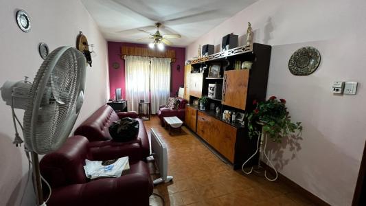 Casa venta dos dormitorios Ituzaingo Norte, 90 mt2, 2 habitaciones