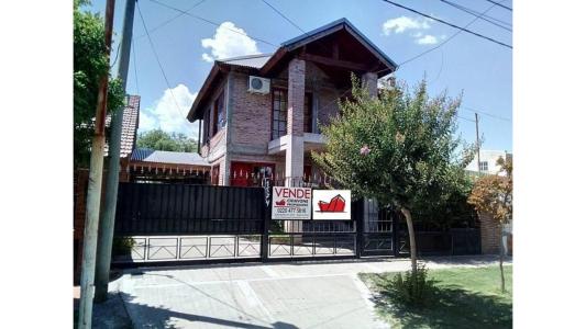 Casa en Venta, Pasaje Formosa Nº1574, Marcos Paz, Código 220, 90 mt2, 4 habitaciones