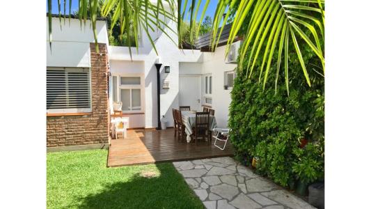  Casa en venta 4 ambientes en La horqueta/San Isidro, 140 mt2, 3 habitaciones