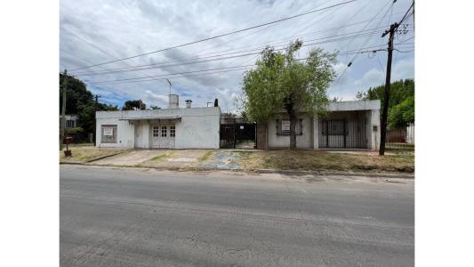 Dos casas lote propio venta Ituzaingo Norte, 200 mt2, 3 habitaciones
