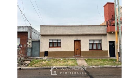Casa 4 ambientes en venta Quilmes Este , 11 mt2, 3 habitaciones