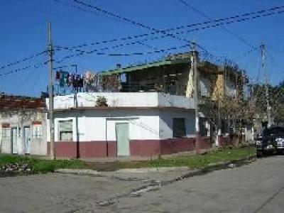 Casa en Venta en Burzaco, Almirante Brown, Buenos Aires, 3 habitaciones