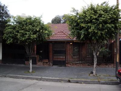 Casa en Venta en Castelar, Morón, Buenos Aires, 2 habitaciones