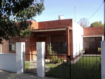 Casa en Venta en Villa Udaondo, Ituzaingó, Buenos Aires, 2 habitaciones