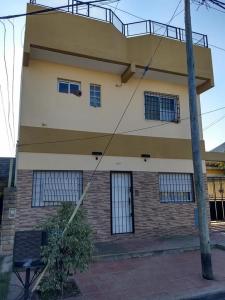 Duplex 3 ambientes - Zona Villa Luzuriaga - Consulte, 2 habitaciones
