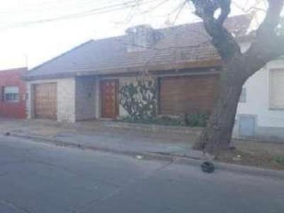 Casa en Venta en San Antonio de Padua, Merlo, Buenos Aires, 3 habitaciones