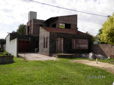 CASA EN CONSTRUCCIÓN - CAÑADA DEL UCLE. , 3 habitaciones